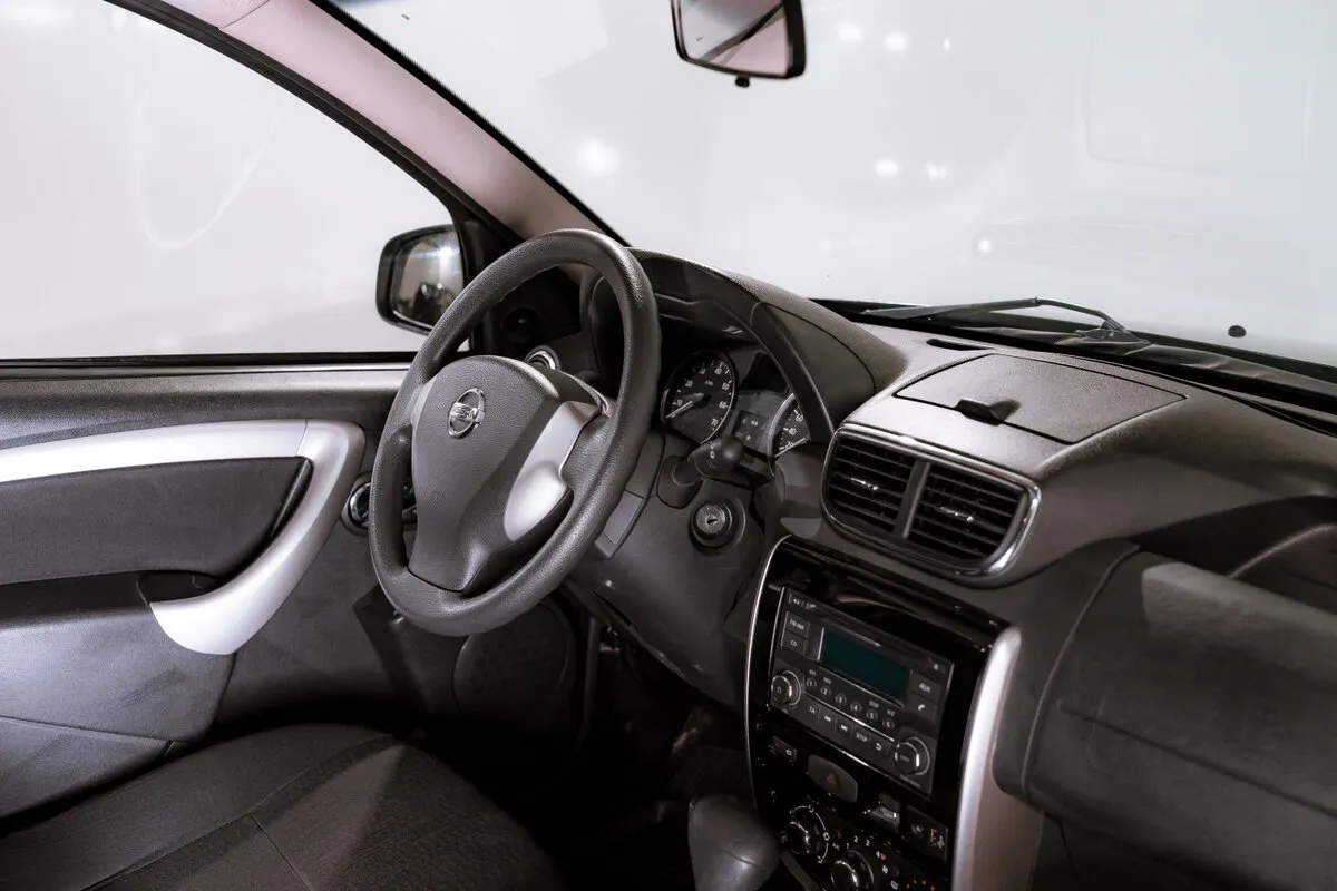 Nissan Terrano III (D10) — фото 5