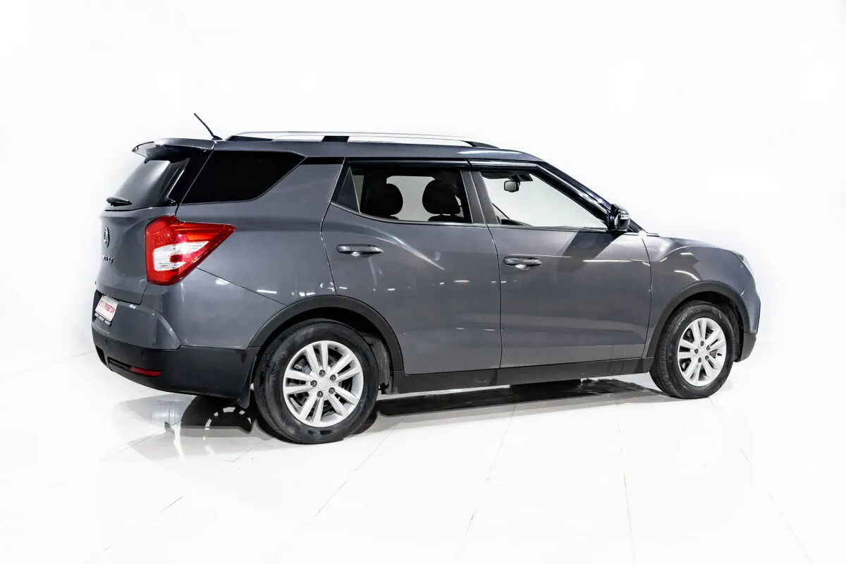 SsangYong XLV I — фото 3