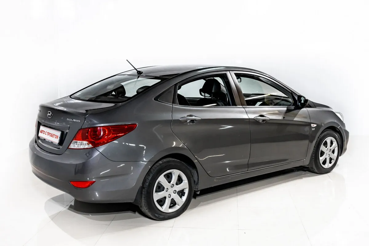 Hyundai Solaris I — фото 3