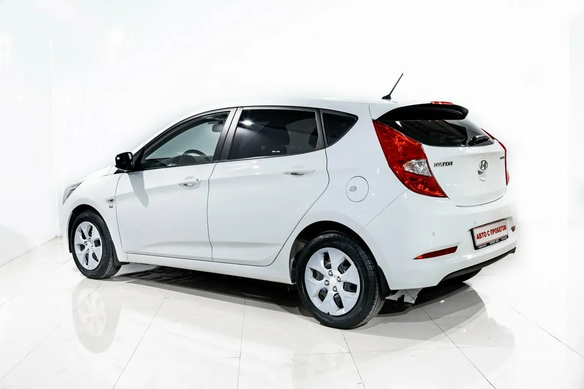 Hyundai Solaris I Рестайлинг — фото 4
