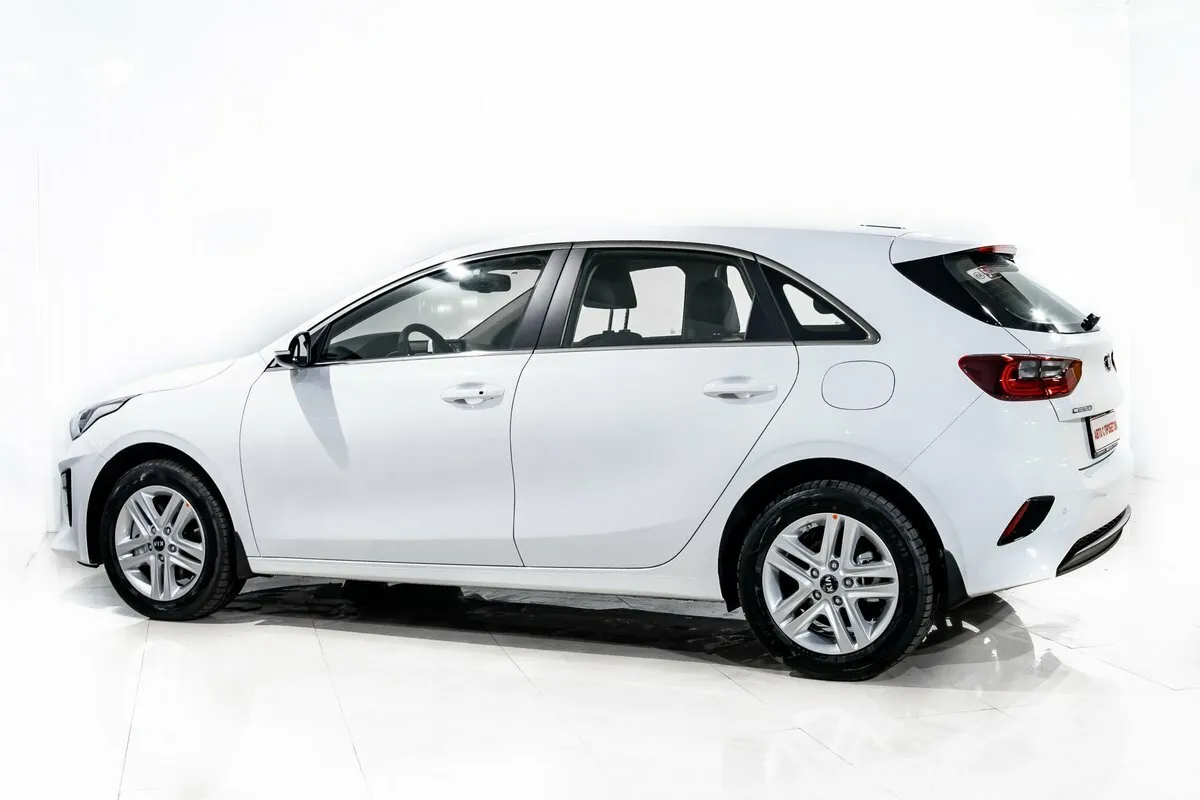 Kia Ceed II Рестайлинг — фото 4