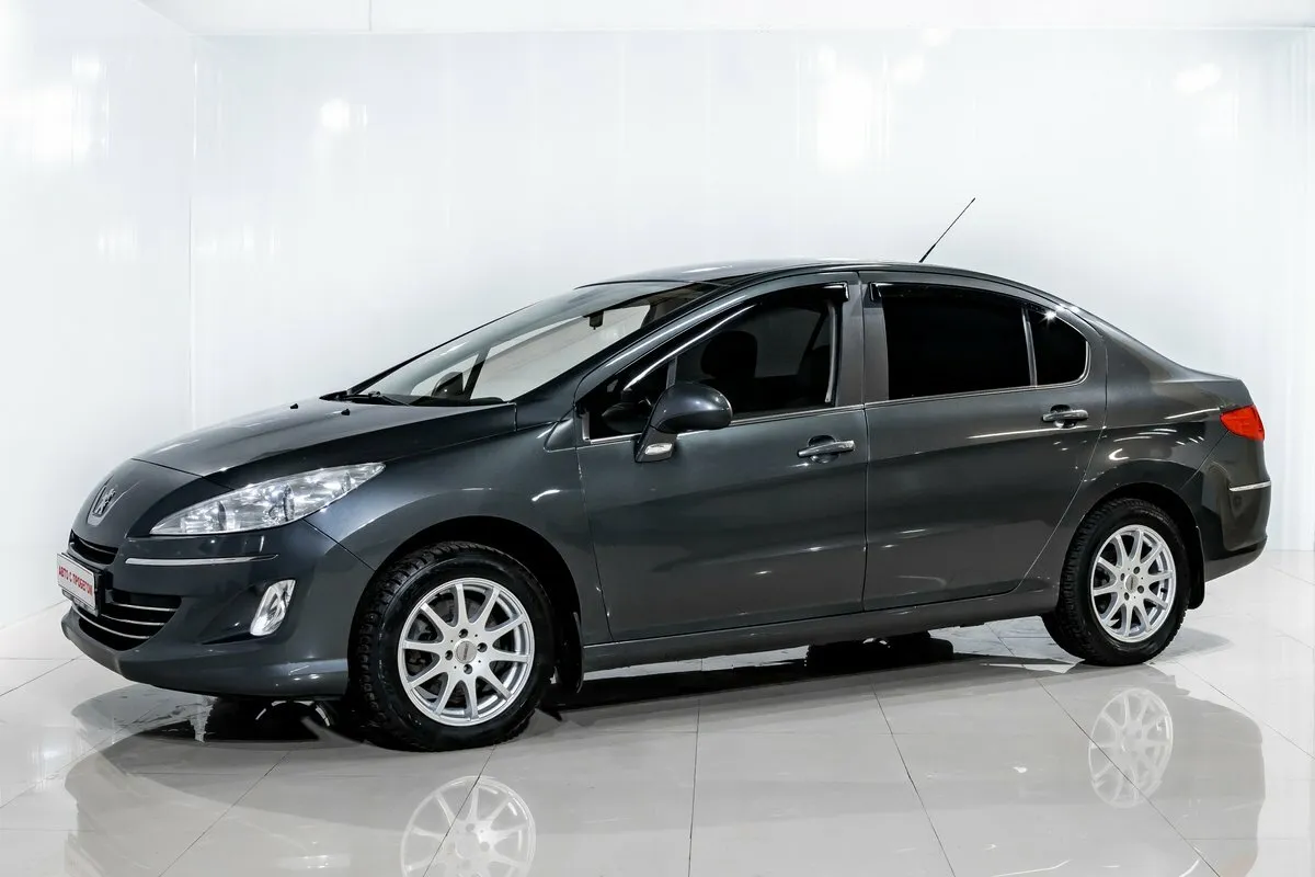 Peugeot 408 II
