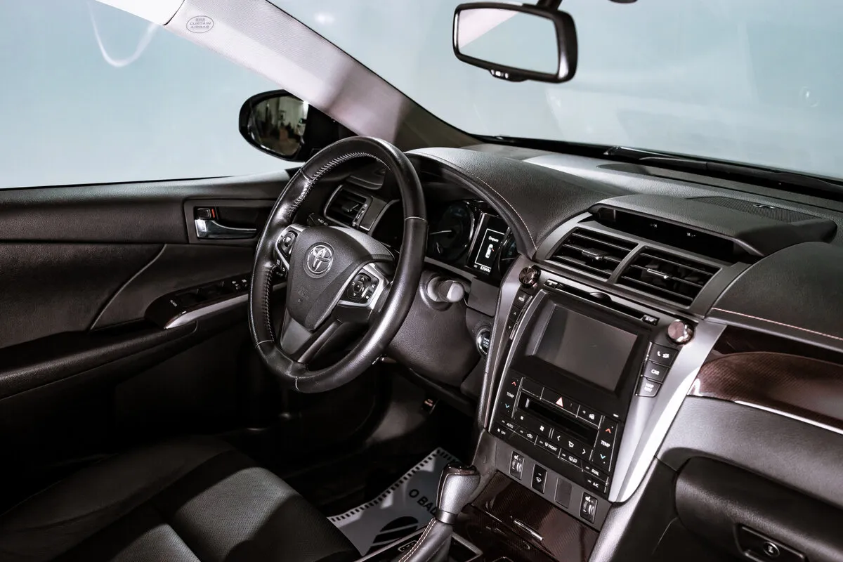 Toyota Camry VII (XV50) Рестайлинг — фото 4