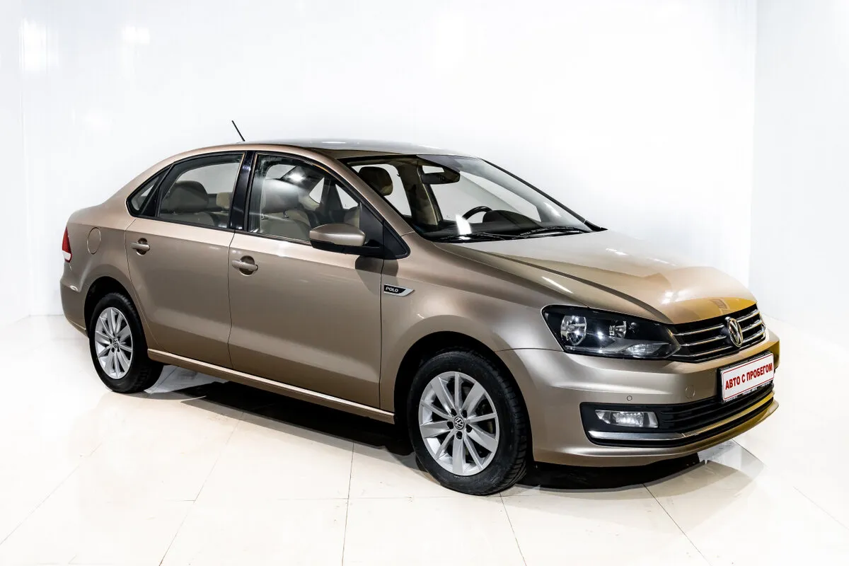 Volkswagen Polo V Рестайлинг — фото 2