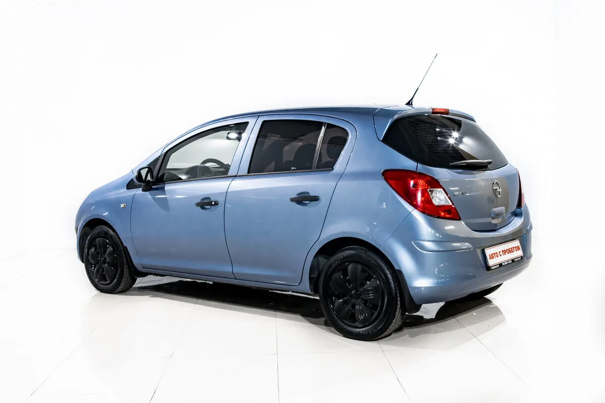 Opel Corsa D Рестайлинг II — фото 4