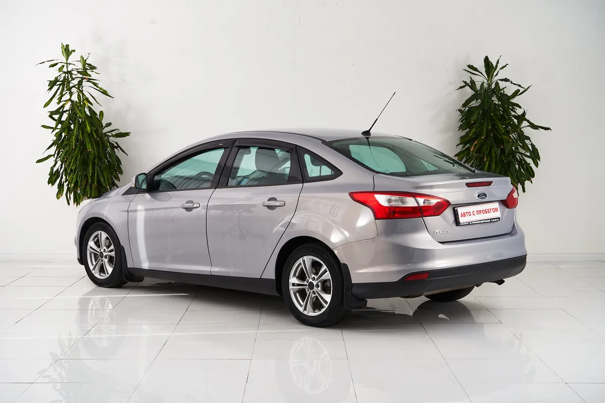 Ford Focus III — фото 4