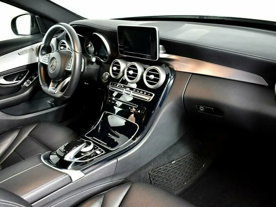 Mercedes-Benz C-Класс IV (W205) — фото 5