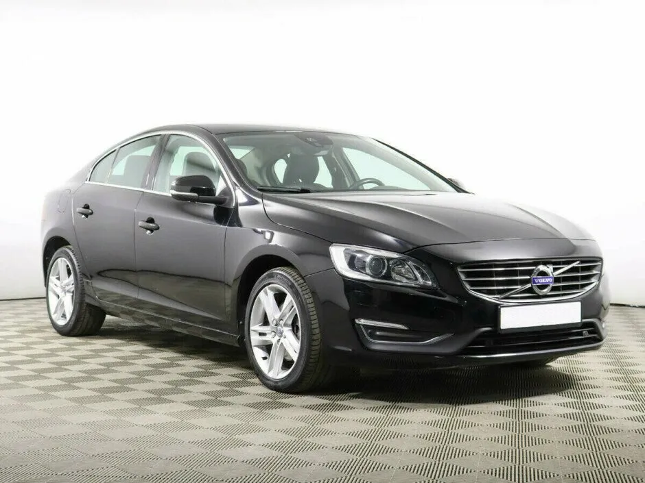 Volvo S60 II Рестайлинг — фото 2