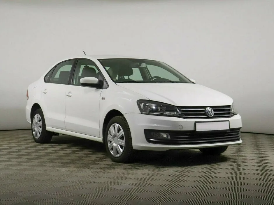 Volkswagen Polo V Рестайлинг — фото 2