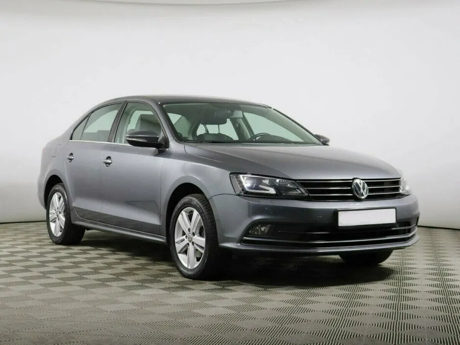 Volkswagen Jetta VI Рестайлинг — фото 2