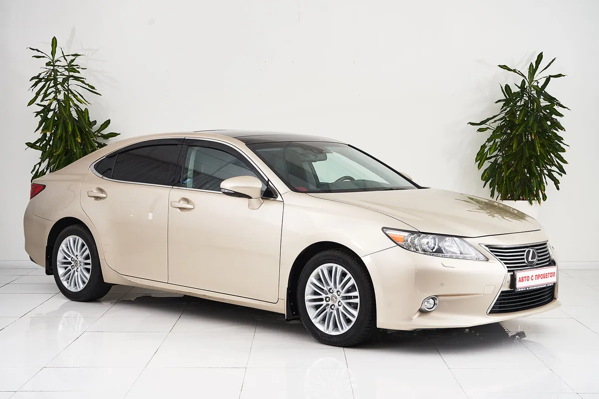Lexus ES VI — фото 3