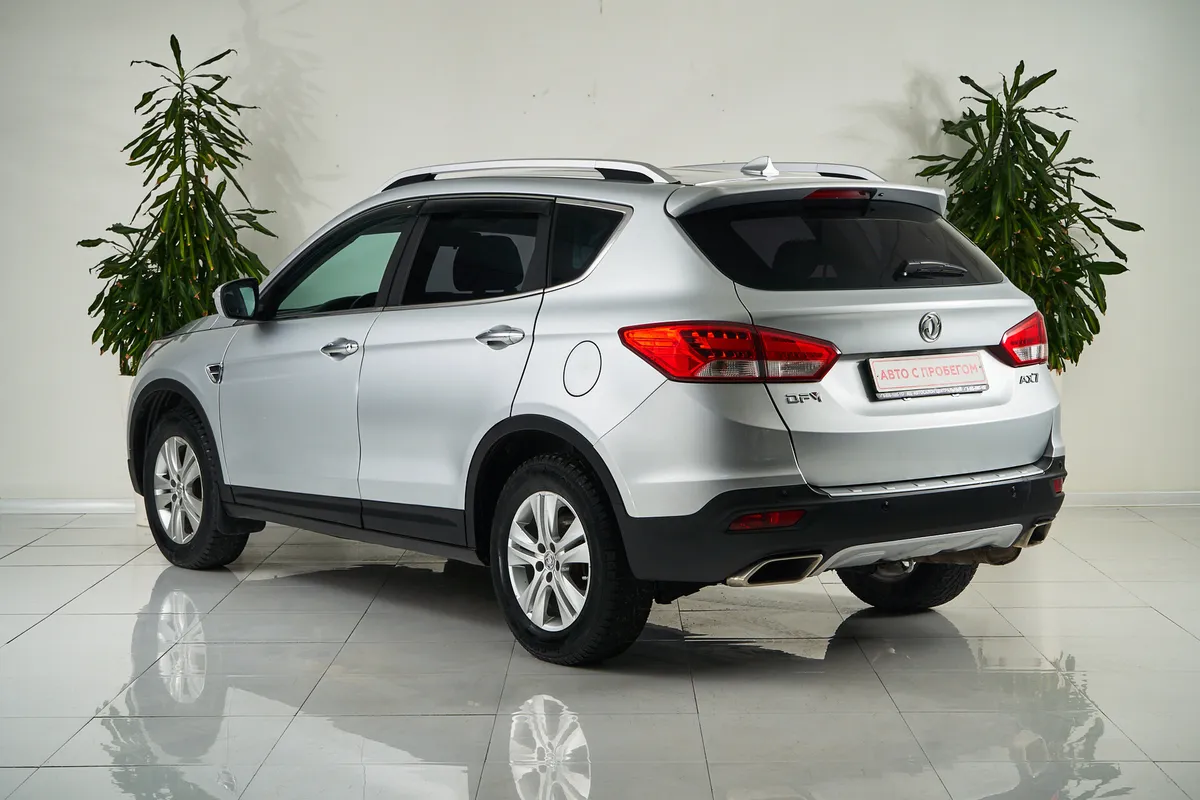 DongFeng AX7 I — фото 4