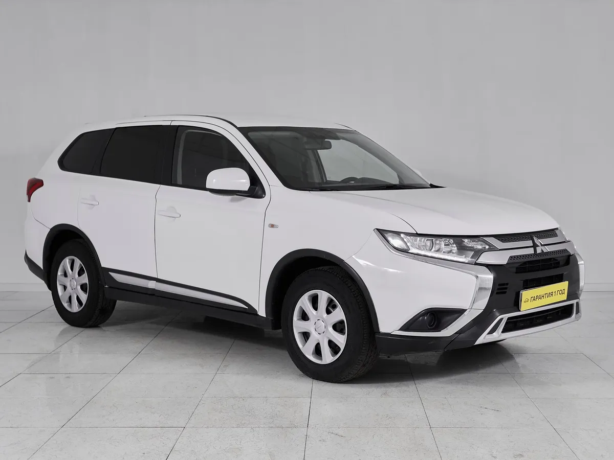 Mitsubishi Outlander III Рестайлинг 3 · Invite (2018-2021) — фото 3