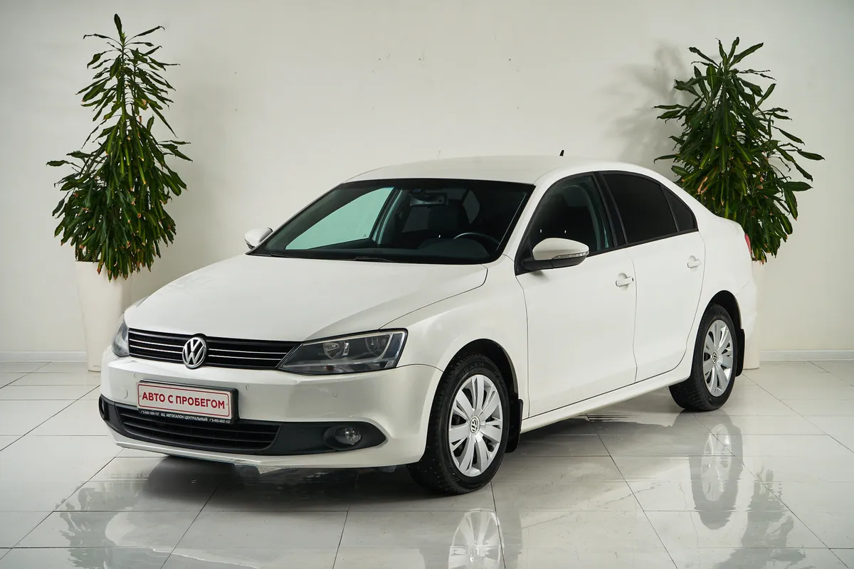 Volkswagen Jetta VI · Comfortline