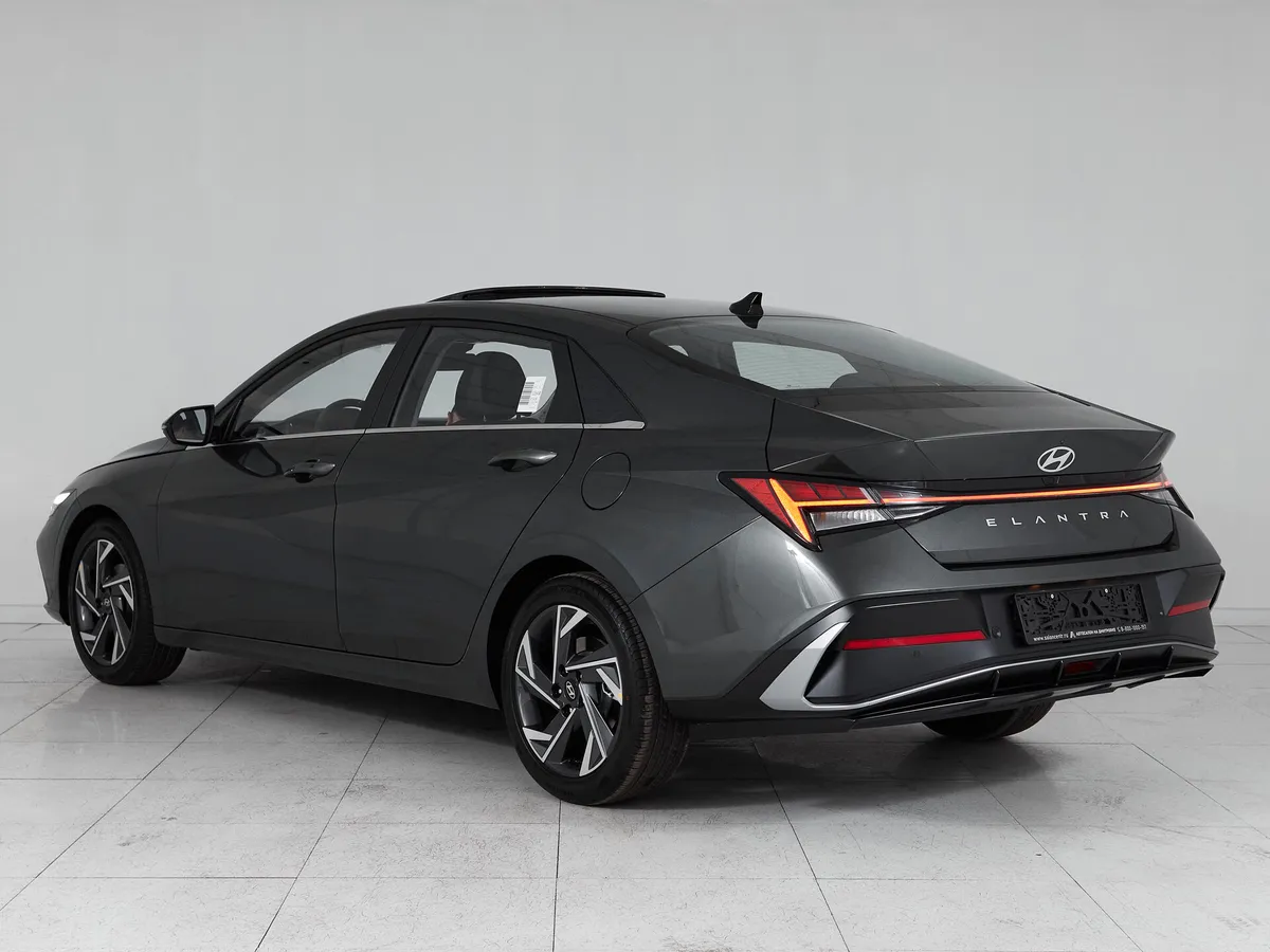 Hyundai Elantra VII (CN7) Рестайлинг · LUX — фото 4