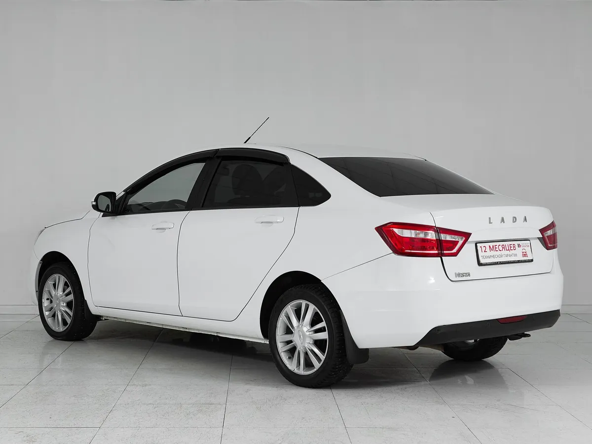 Lada (ВАЗ) Vesta I · Luxe Multimedia (2015-2016) — фото 4