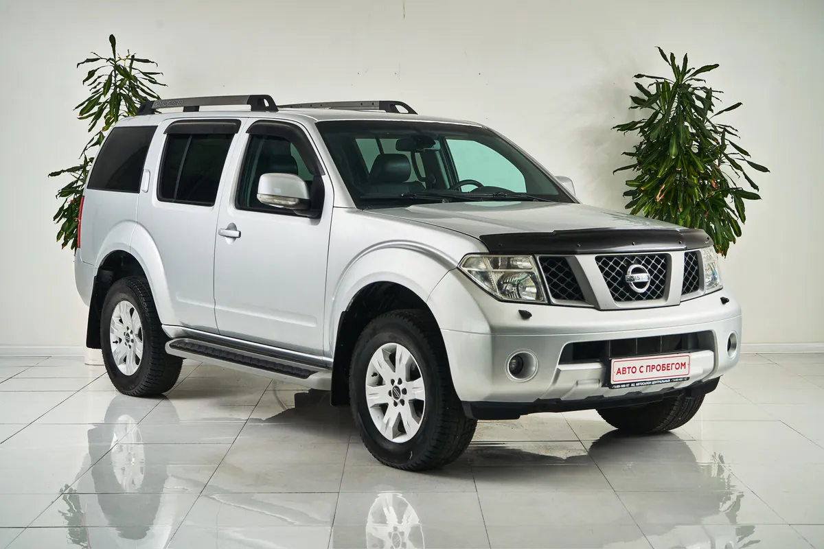 Nissan Pathfinder III — фото 3