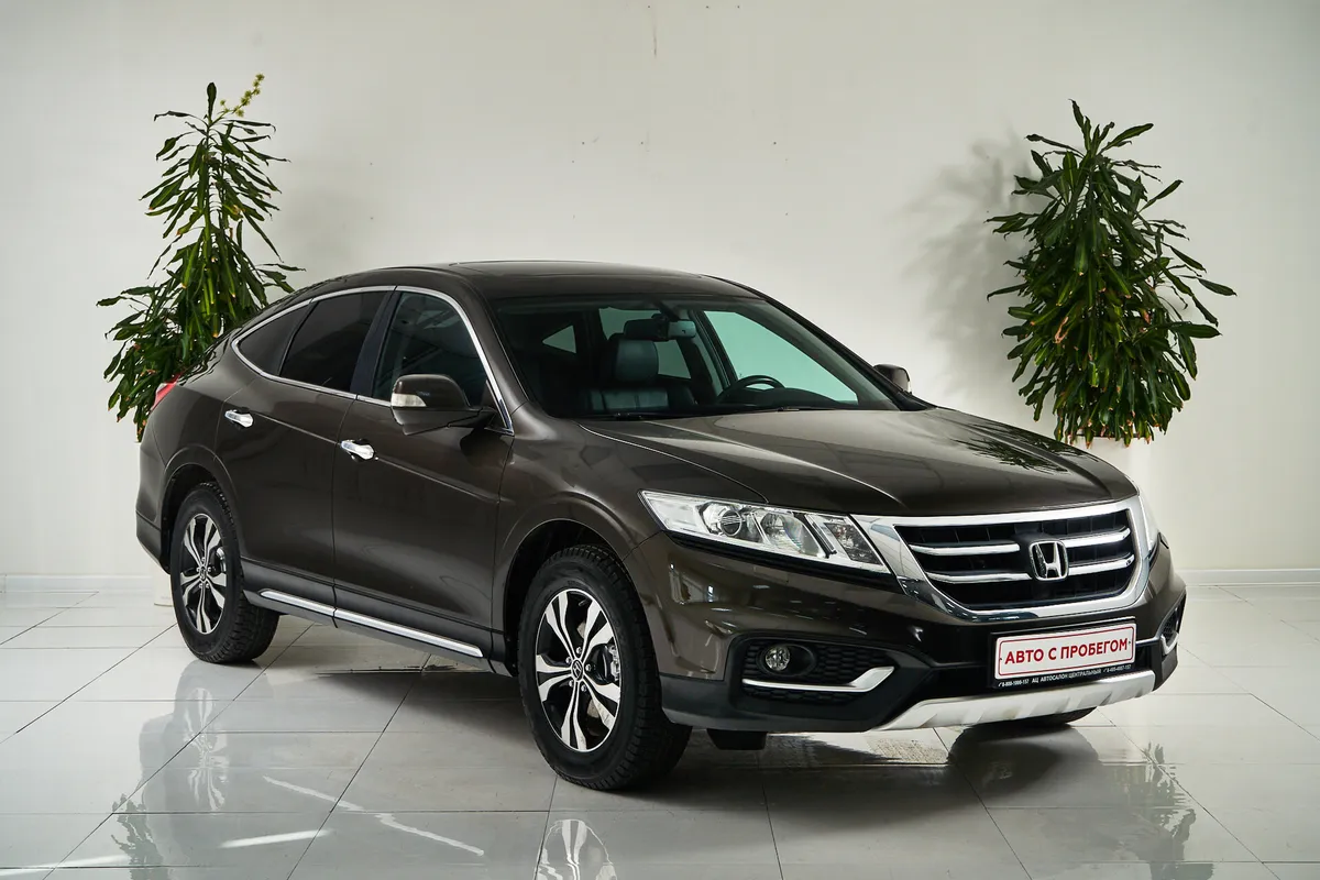 Honda Crosstour I Рестайлинг · Executive — фото 3
