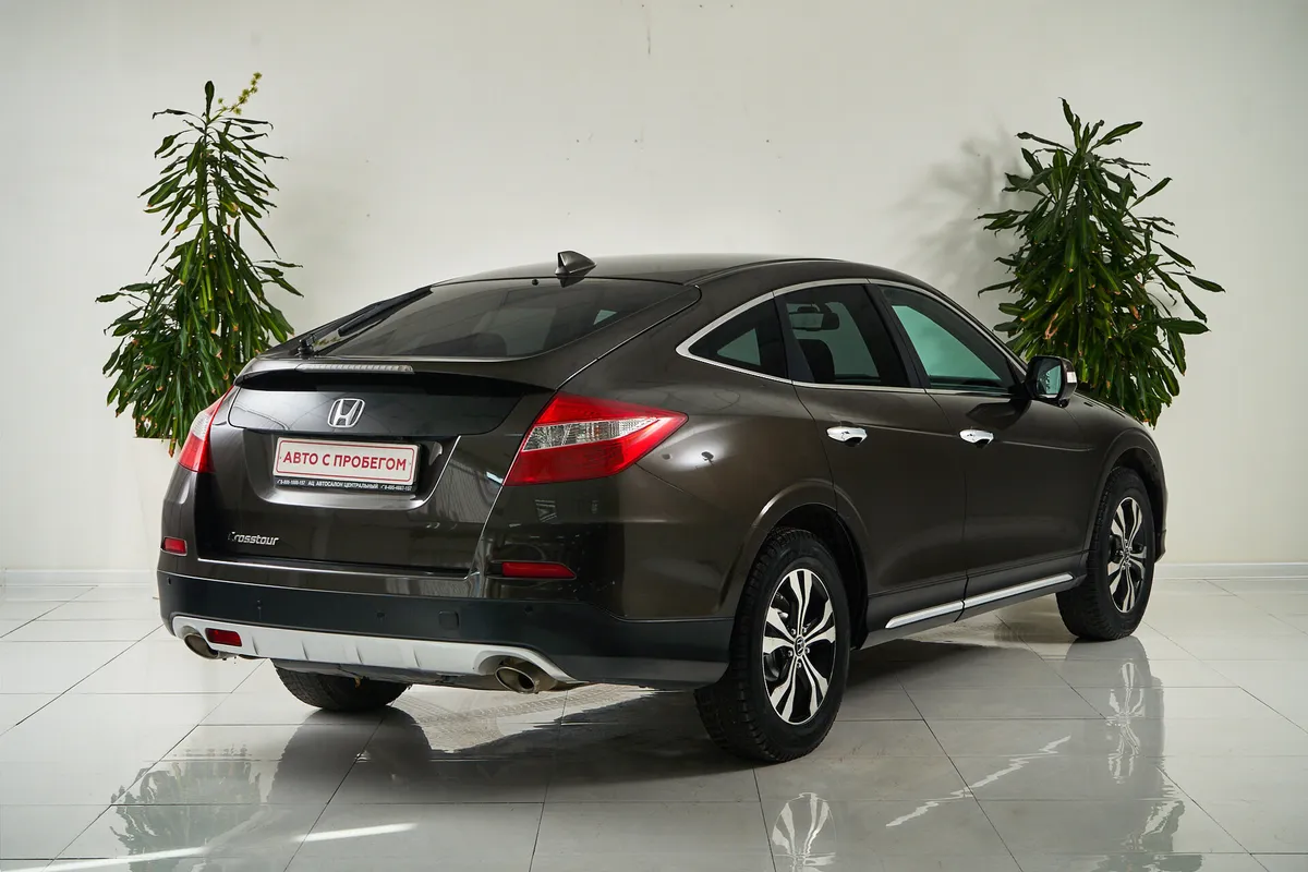 Honda Crosstour I Рестайлинг · Executive — фото 5