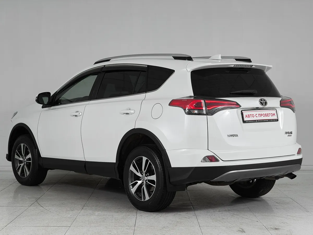 Toyota RAV4 IV (XA40) Рестайлинг · Adventure — фото 4