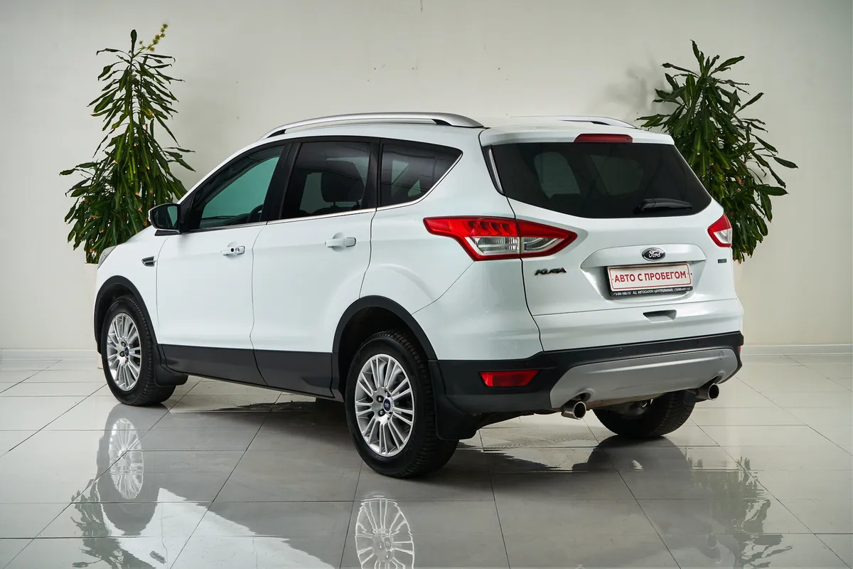 Ford Kuga II — фото 4