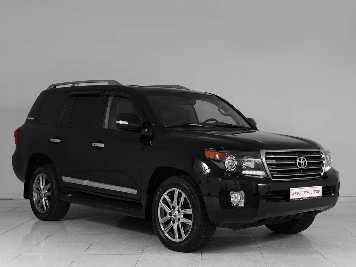 Toyota Land Cruiser 200 Series Рестайлинг 2 — фото 3