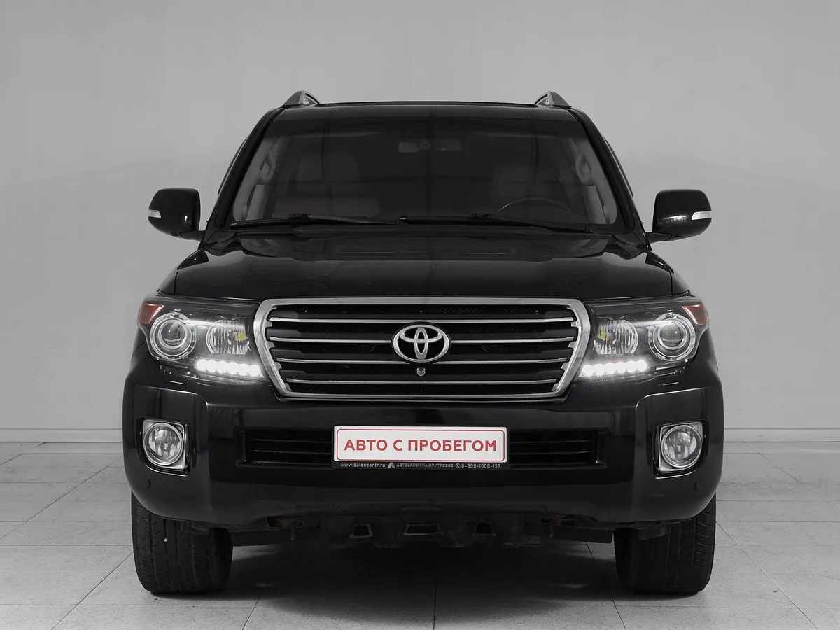 Toyota Land Cruiser 200 Series Рестайлинг 2 — фото 2