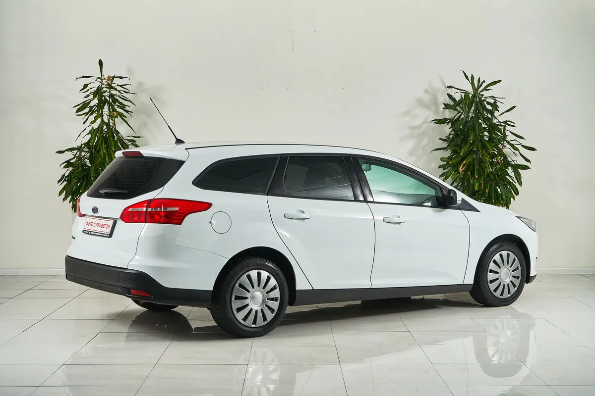 Ford Focus III Рестайлинг — фото 5