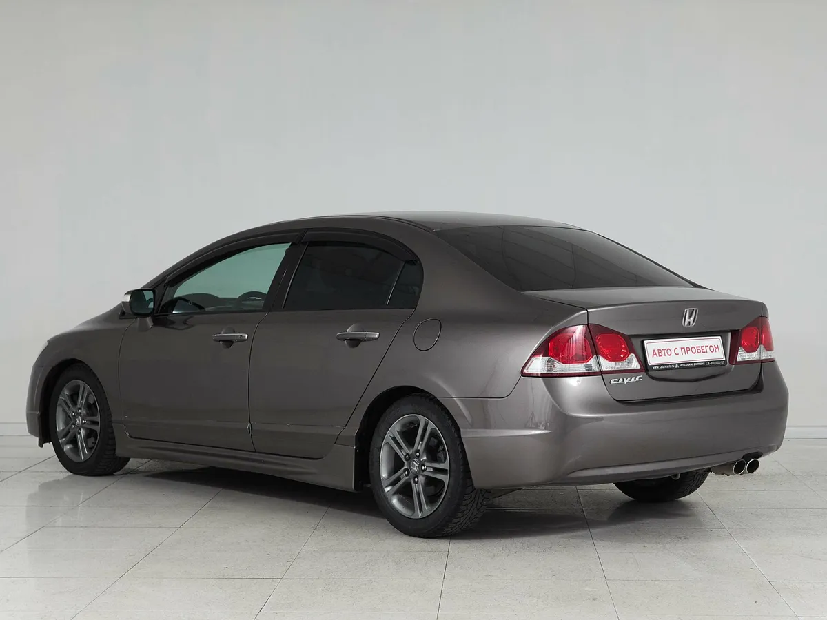 Honda Civic VIII Рестайлинг — фото 4