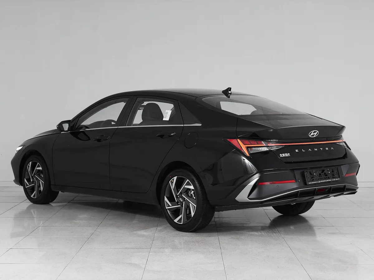 Hyundai Elantra VII (CN7) Рестайлинг · TOP — фото 4