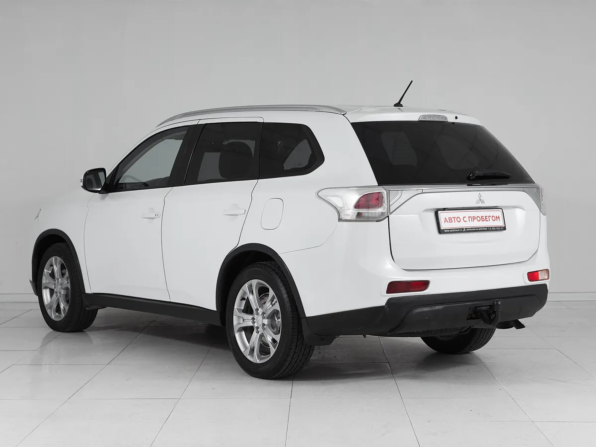 Mitsubishi Outlander III Рестайлинг · Intense — фото 4