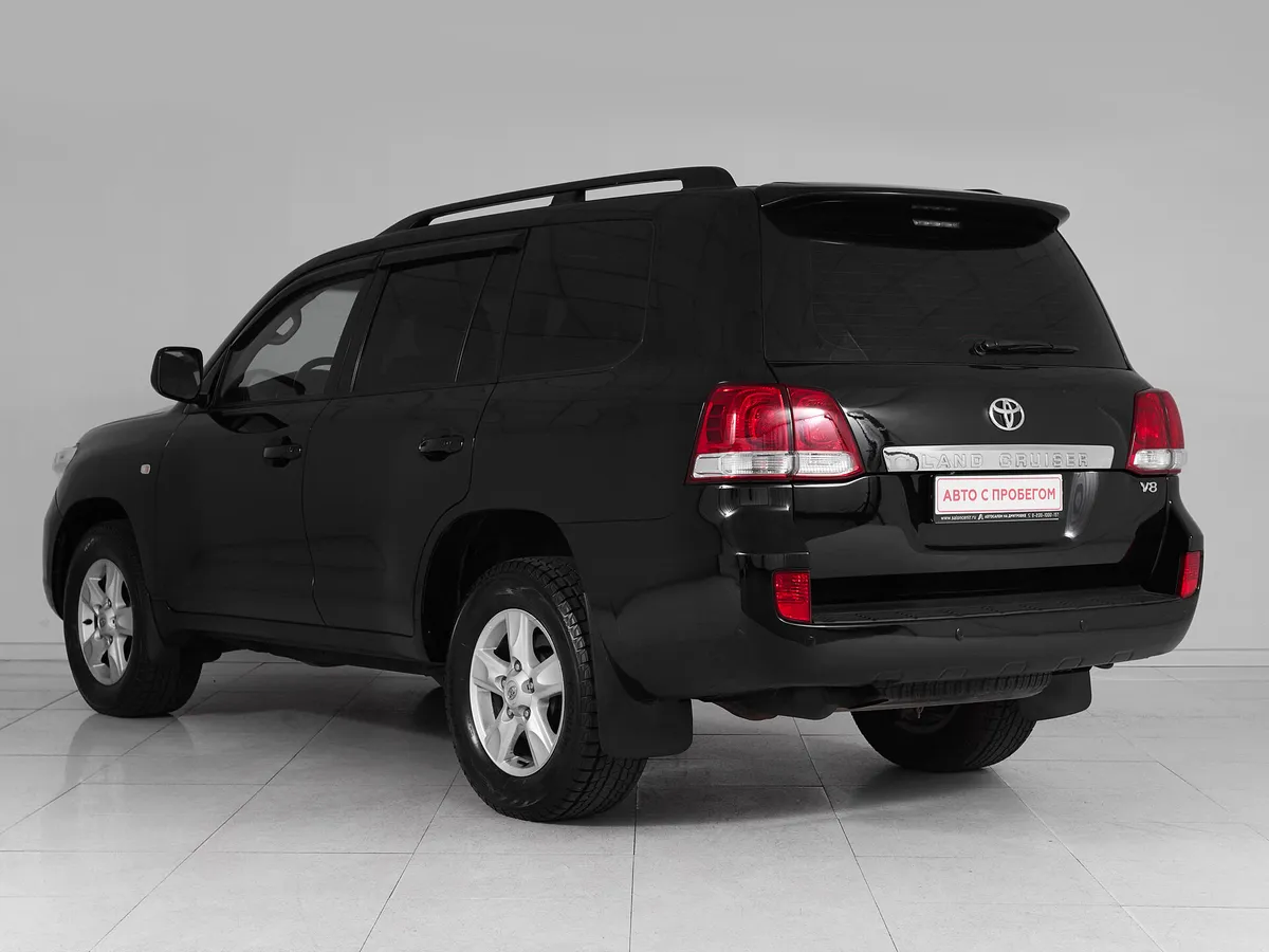 Toyota Land Cruiser 200 Series · Люкс — фото 4