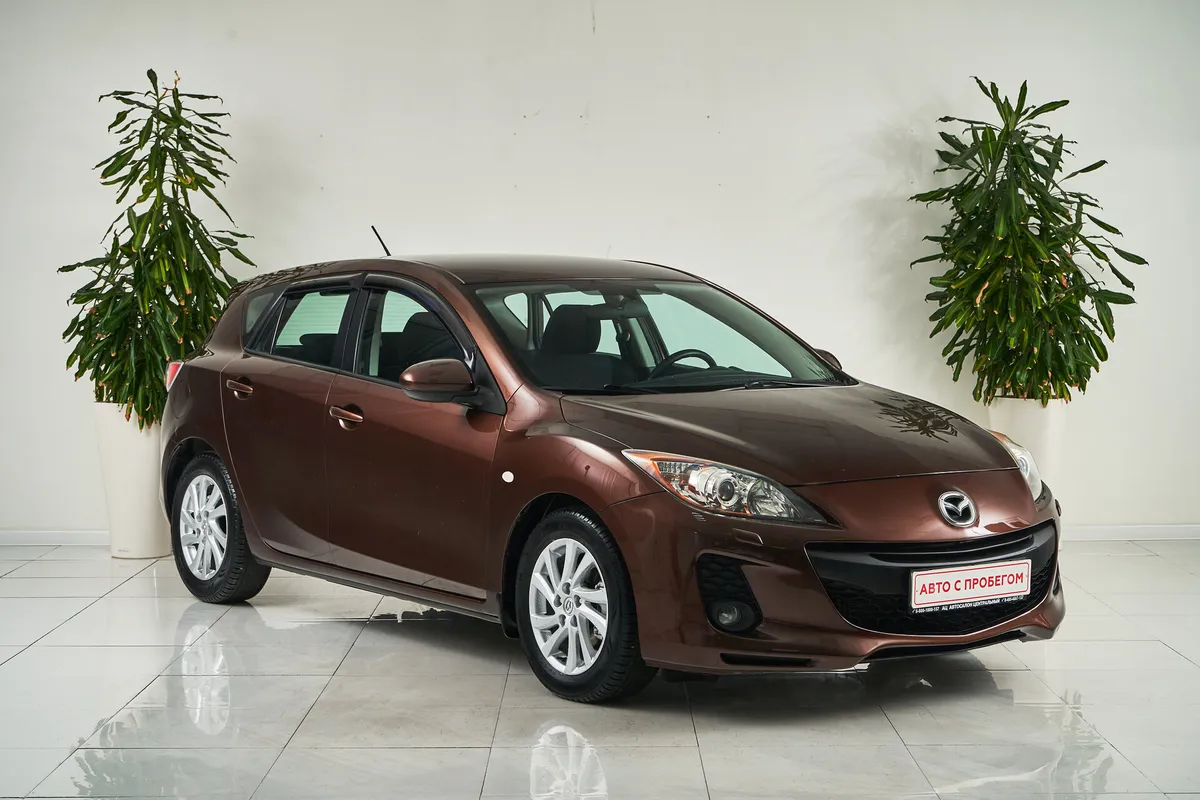 Mazda 3 II (BL) Рестайлинг — фото 3