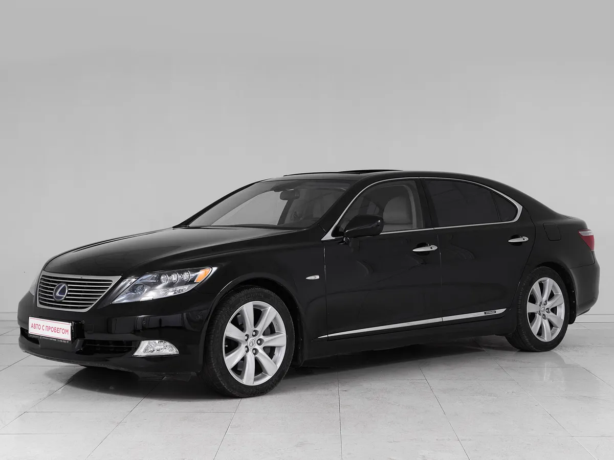 Lexus LS IV