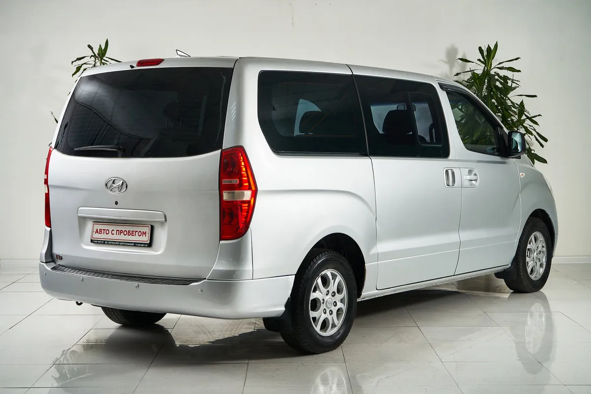 Hyundai Grand Starex I — фото 5