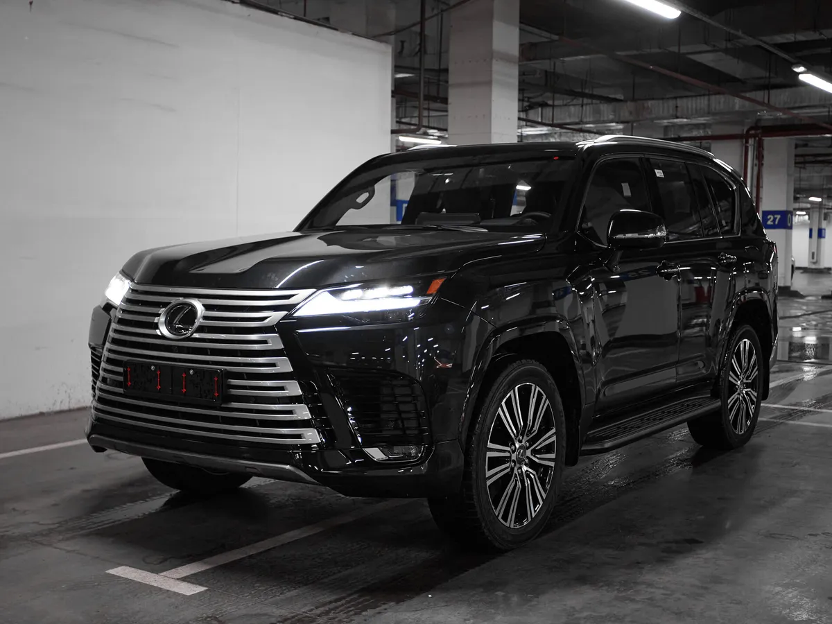 Lexus LX IV