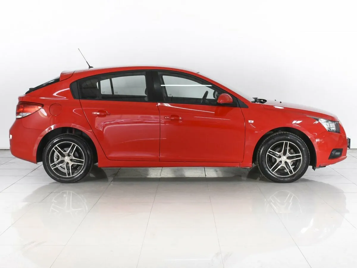 Chevrolet Cruze I · LS — фото 3