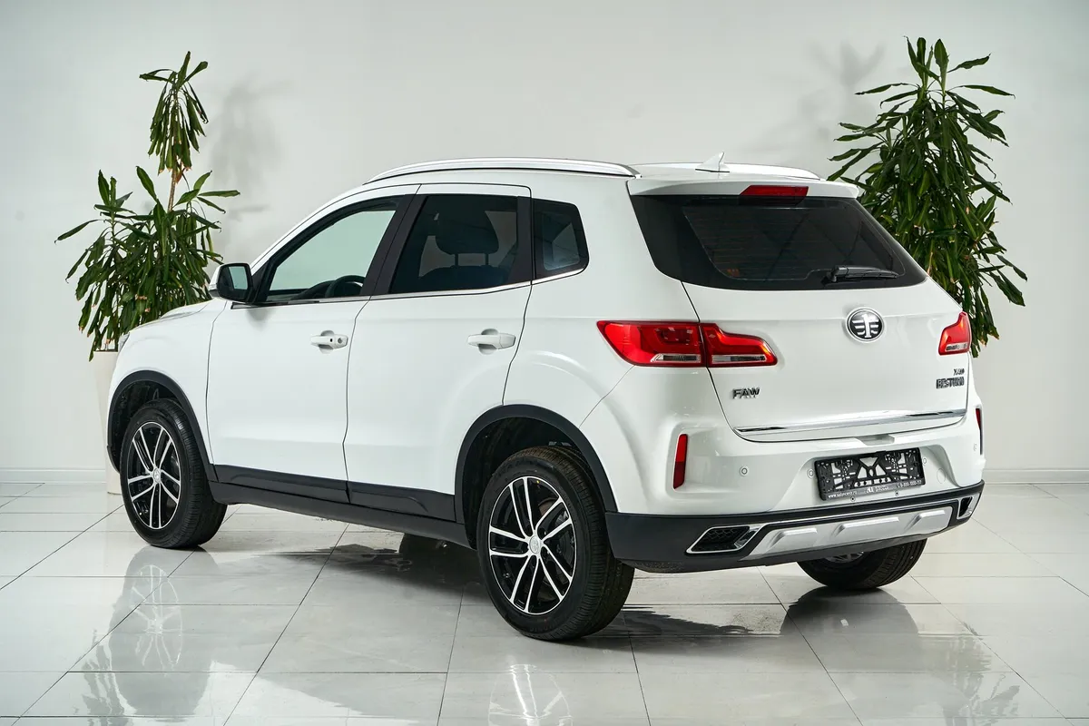 FAW Besturn X40 I · Luxury — фото 5