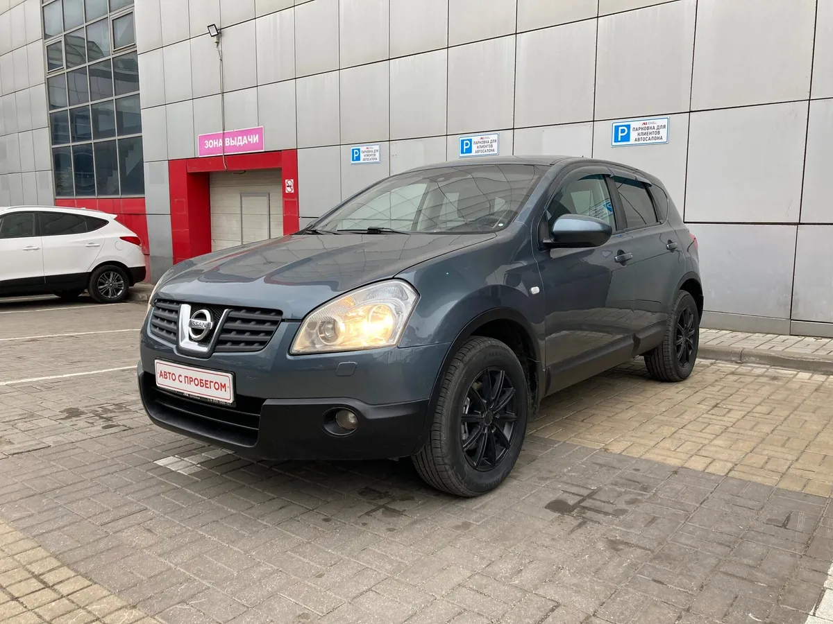 Nissan Qashqai I · SE