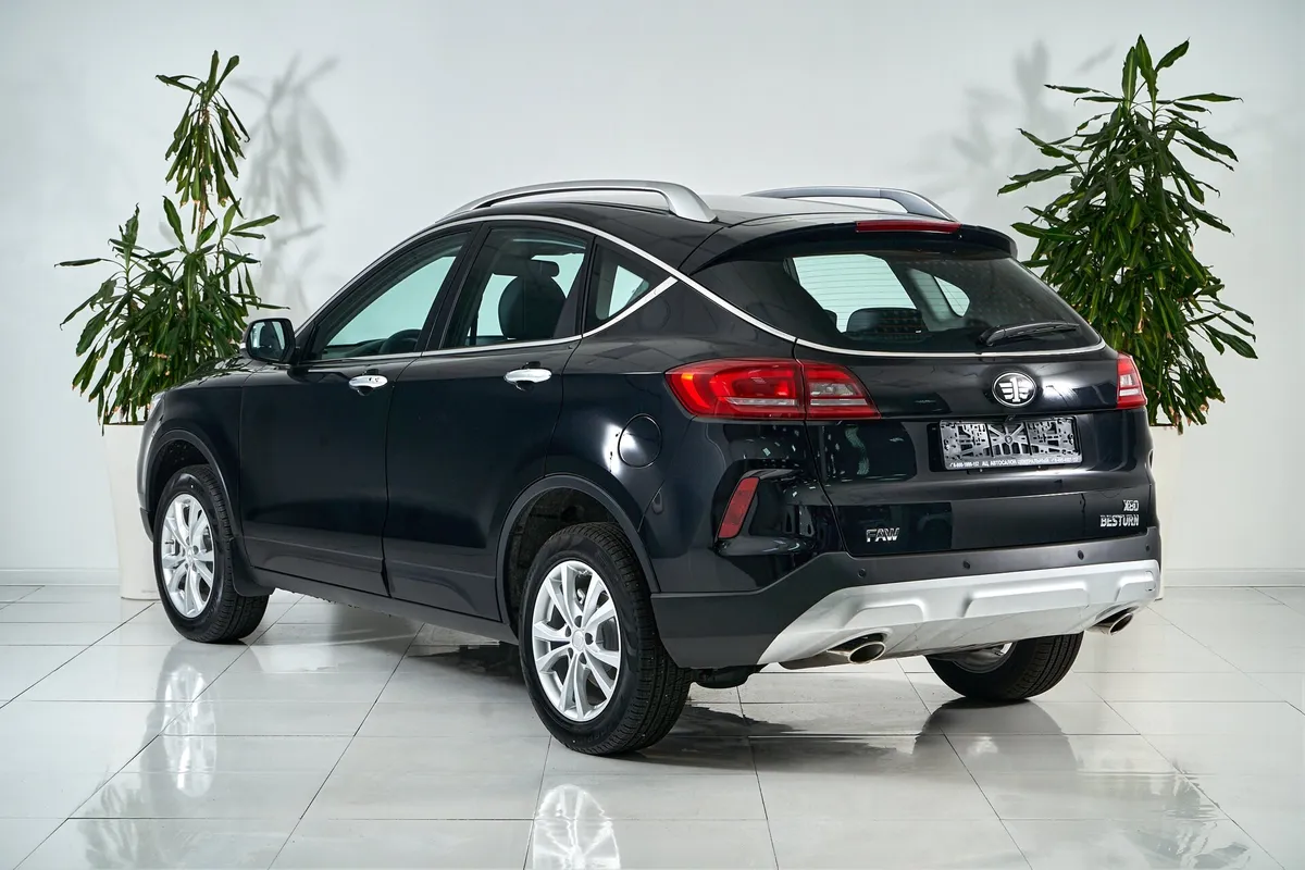 FAW Besturn X80 I Рестайлинг · Luxury — фото 4