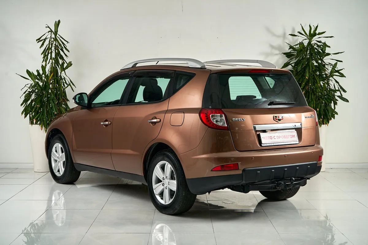 Geely Emgrand X7 I — фото 4