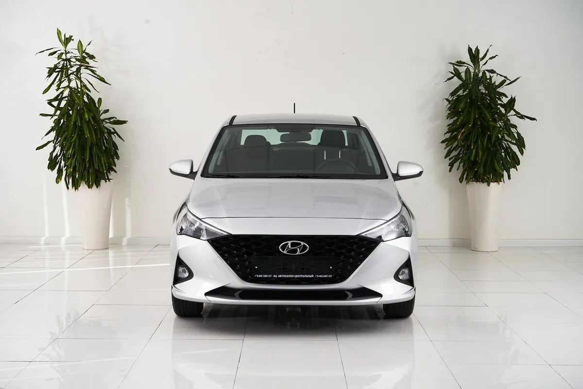 Hyundai Solaris II Рестайлинг — фото 2