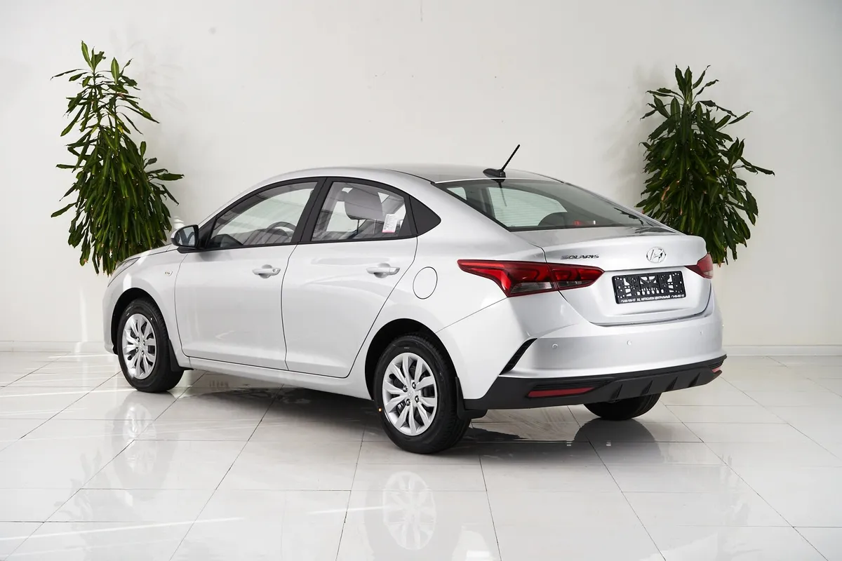 Hyundai Solaris II Рестайлинг — фото 4