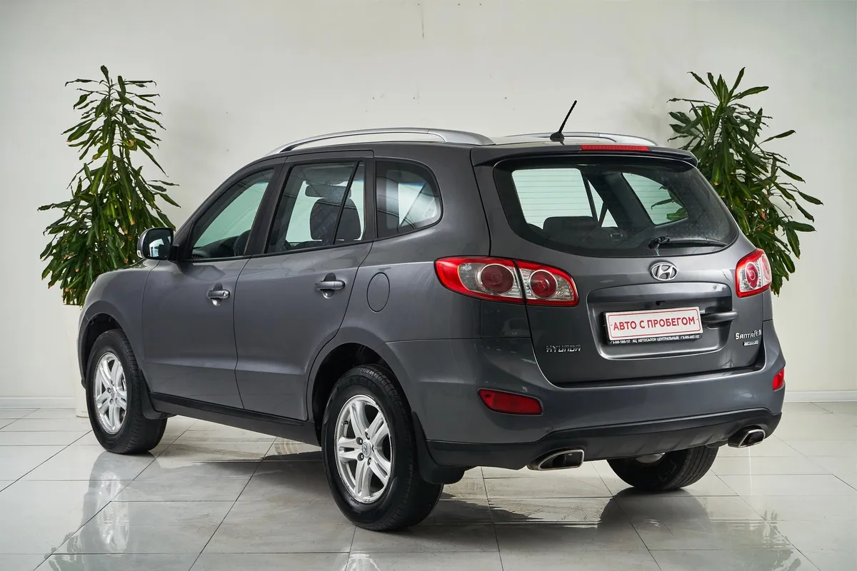 Hyundai Santa Fe II Рестайлинг · Elegance + Navi — фото 4