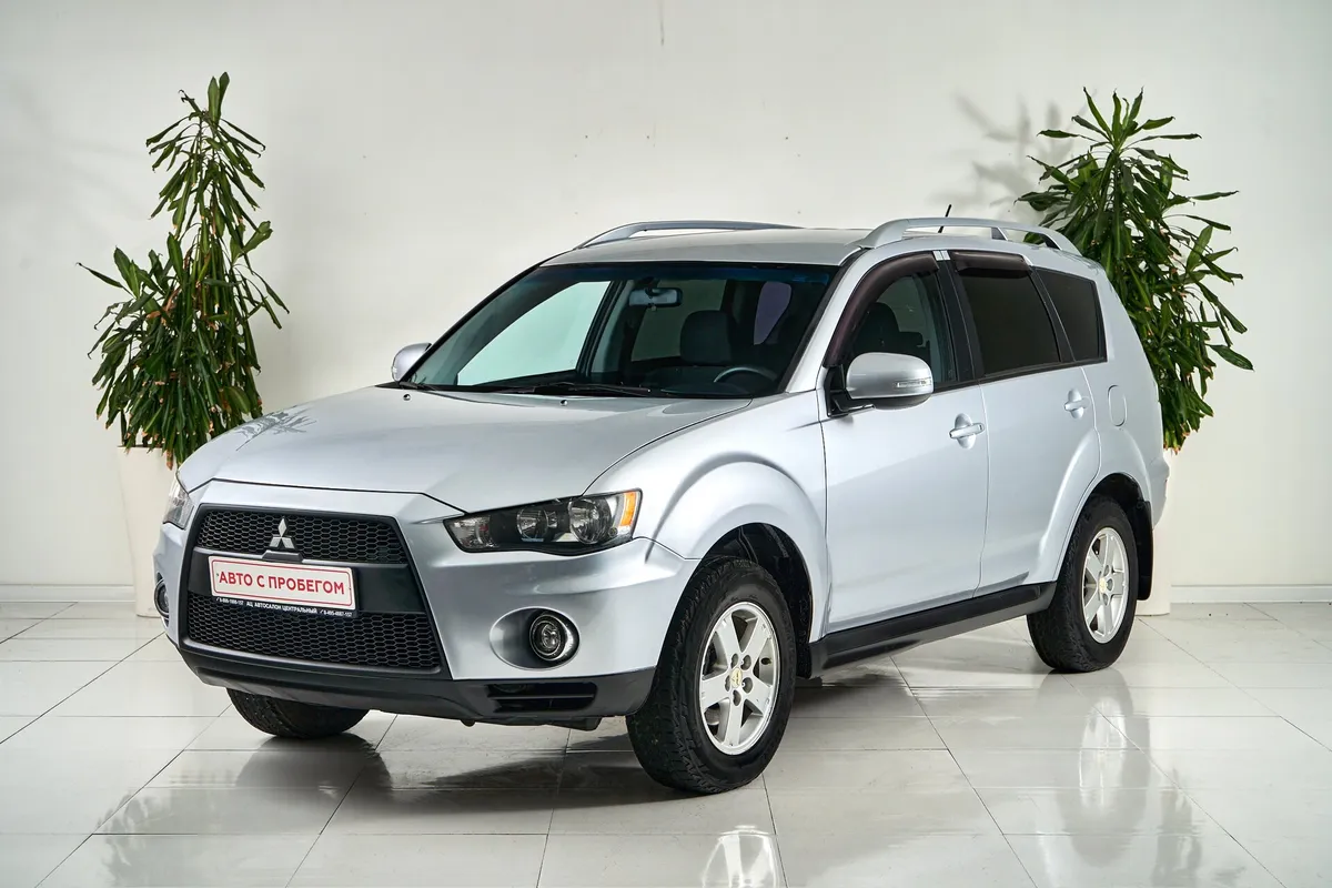 Mitsubishi Outlander II Рестайлинг