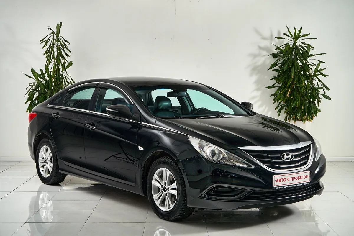 Hyundai Sonata VI (YF) — фото 3