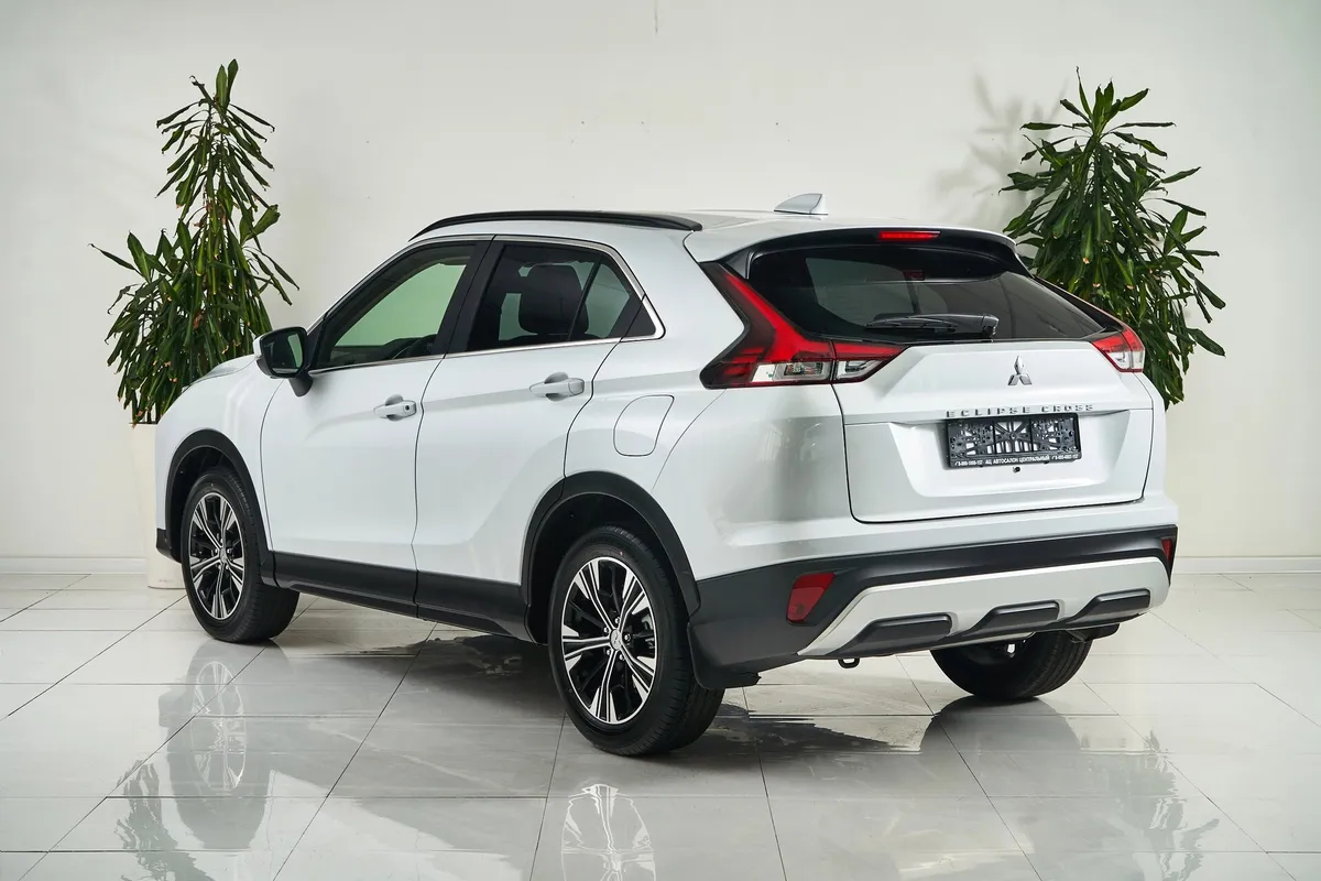 Mitsubishi Eclipse Cross I — фото 4