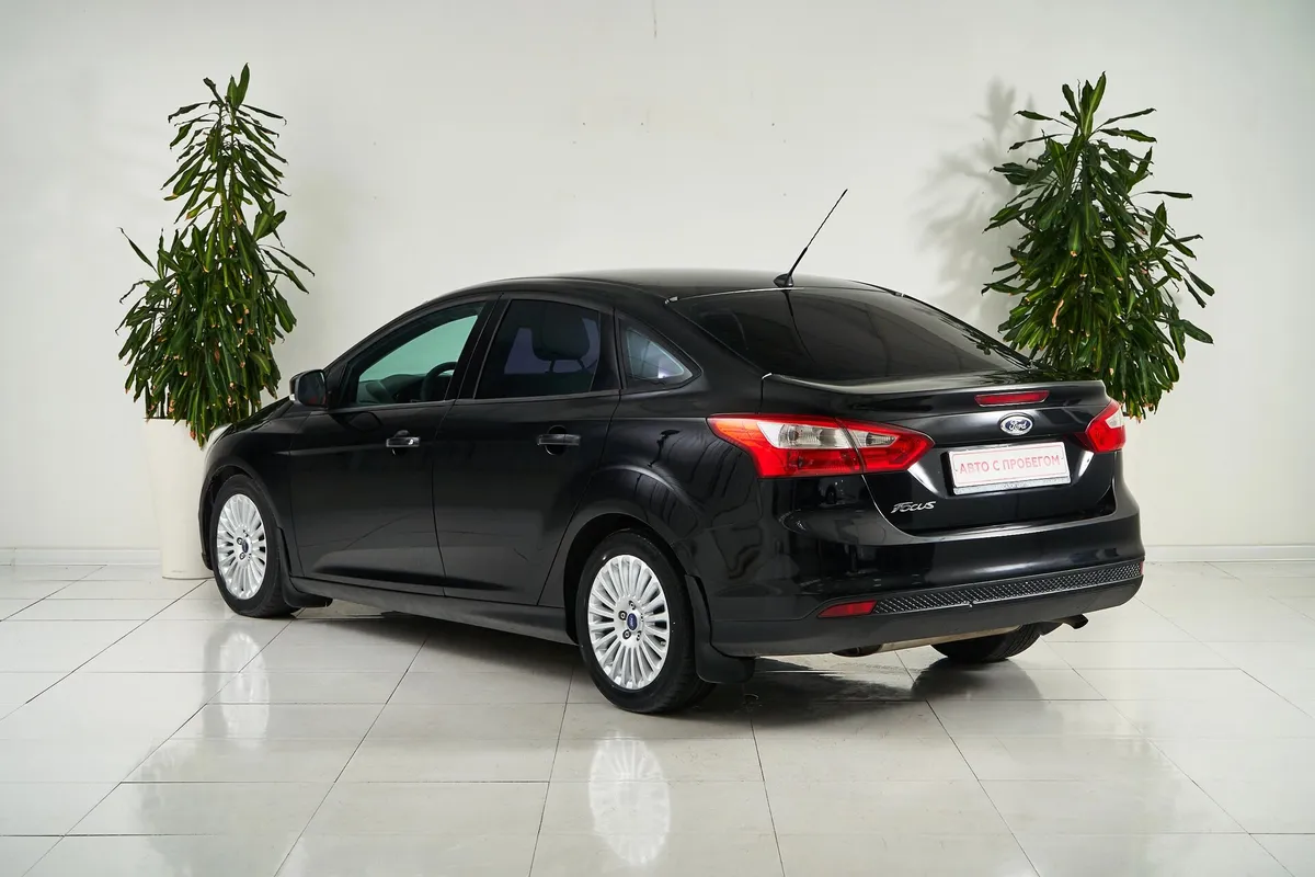 Ford Focus III — фото 4