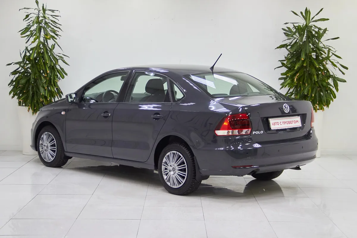 Volkswagen Polo V Рестайлинг — фото 4