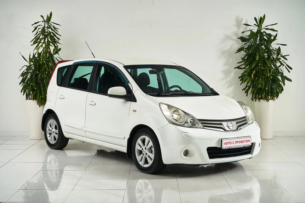 Nissan Note I Рестайлинг — фото 3